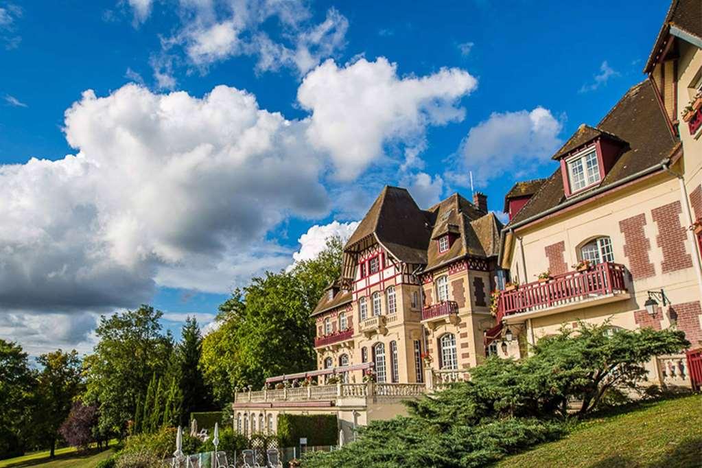 Le Chateau De La Tour Gouvieux Exterior foto